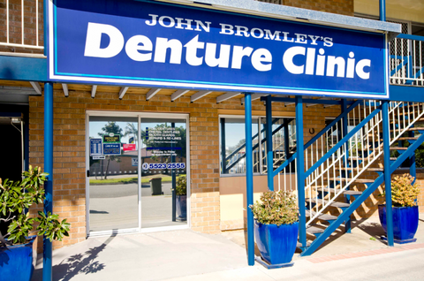 John Bromley's Denture Clinic - Gold Coast Dentists 0