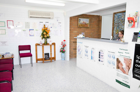 John Bromley's Denture Clinic - Gold Coast Dentists 1