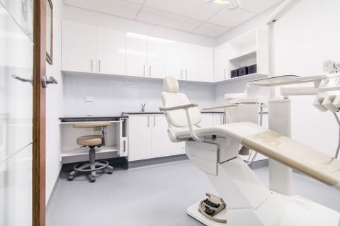 Dazzling Dental Surgery - Gold Coast Dentists 6