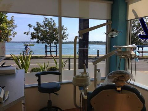 Paez Ricardo Dentist - Gold Coast Dentists 6