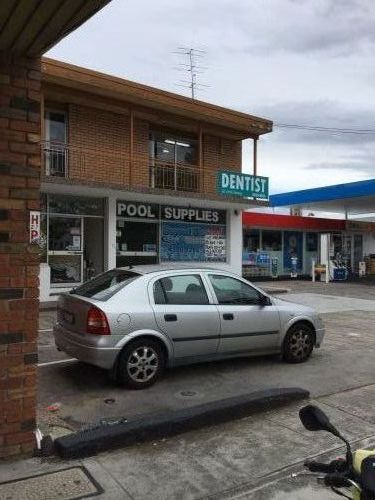 Strong Chris W Dr - Gold Coast Dentists 4