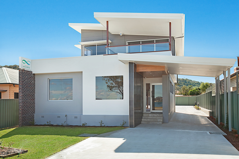 Lake Macquarie Dental Practice - Gold Coast Dentists 1